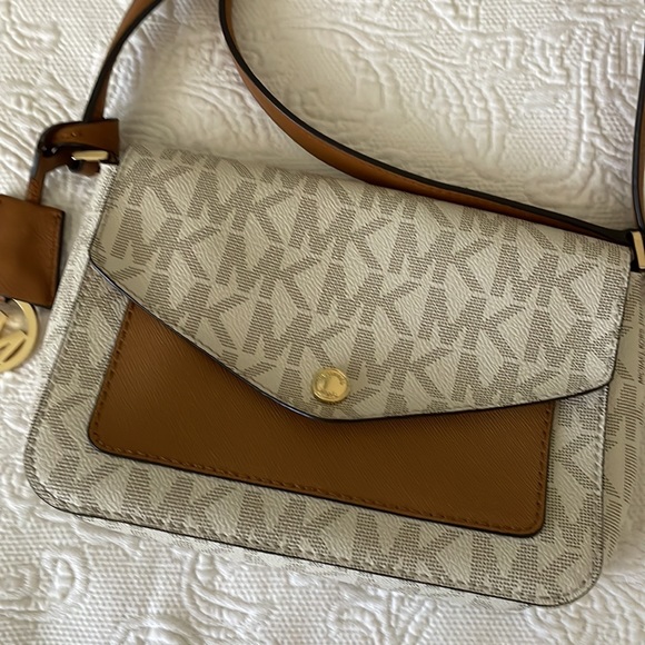 MICHAEL KORS Leather MK Monogram on canvas Crossbody Shoulder bag - Picture 2 of 10